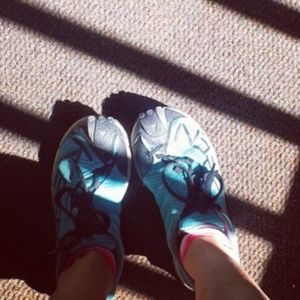 ISO! KEEN A86 (ANY COLOR)